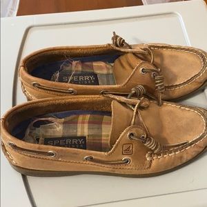 sperry top siders